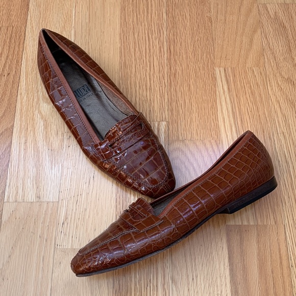 ❗️FREE Italy Vintage shoes 📍MUST BUNDLE 📍 - Picture 7 of 16